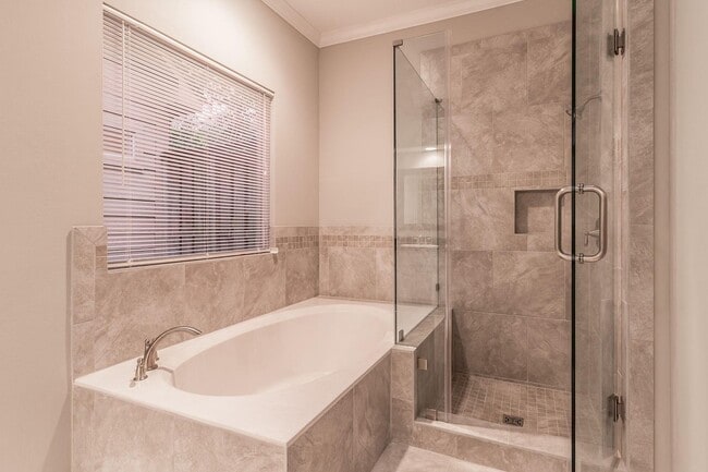 Building Photo - 3806 Deer Falls Ct
