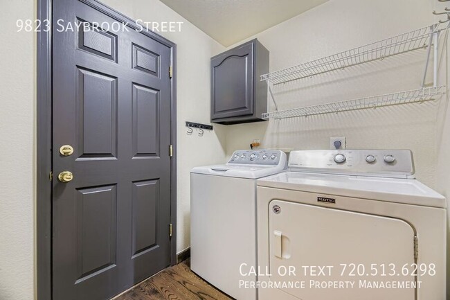 Building Photo - 9823 Saybrook St