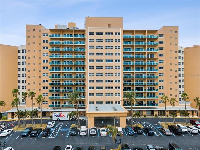 Building Photo - 880 Mandalay Ave