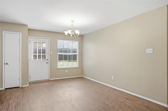 Building Photo - 1434 Mission Hills Ln