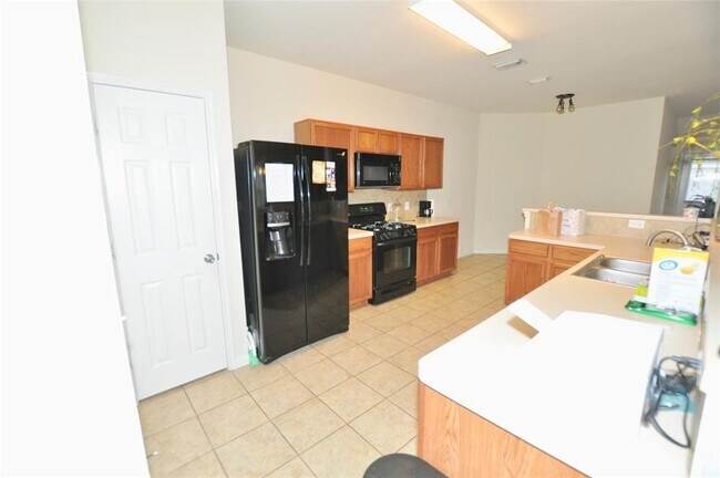 Building Photo - 4733 Foster Hill Ct