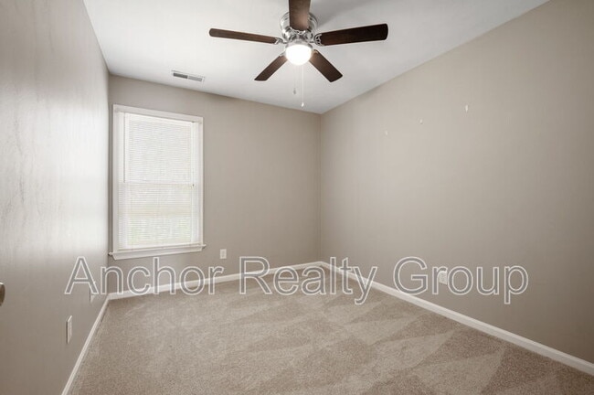 Building Photo - 229 Mannings Ln