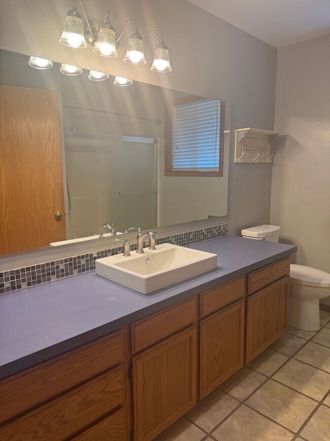 Building Photo - Charming 3-Bedroom Home in the Heart of Tenino