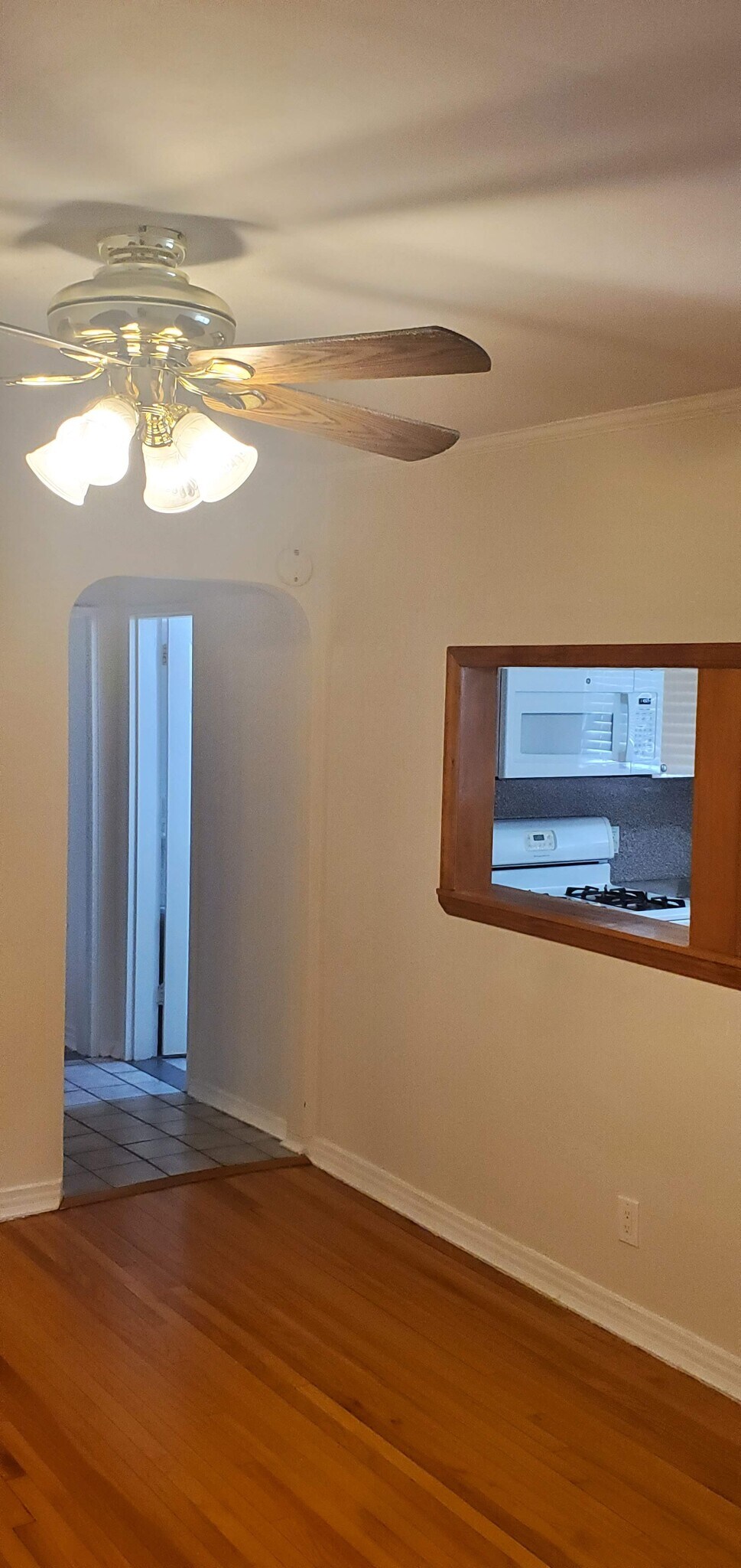 Living Room - 19638 Pompeii Ave