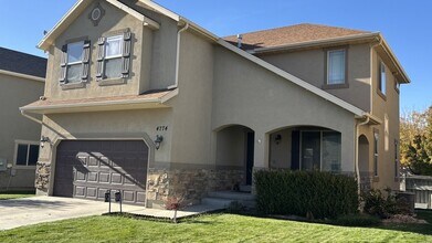 Building Photo - Kaylee Ct