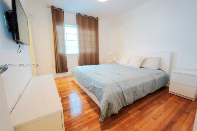 Building Photo - 1410 Euclid Ave