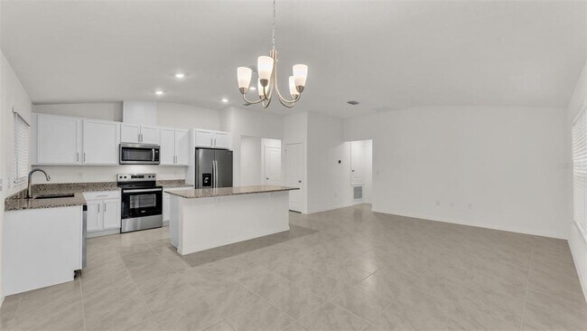 Building Photo - 112 Sunfish Dr
