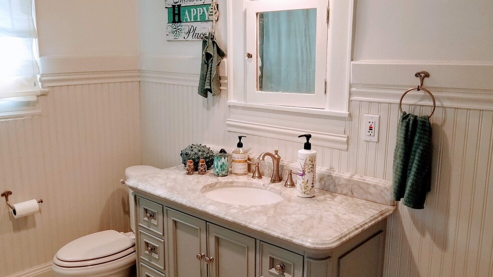 Building Photo - 3202 Le Bron Rd