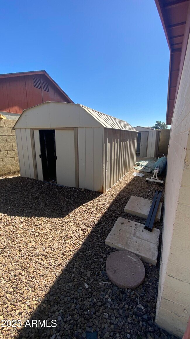 Building Photo - 16638 N 46th Ln