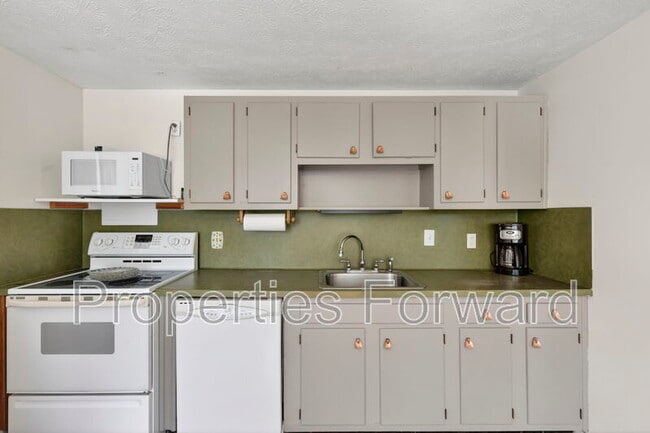 Building Photo - 873 Allison Dr