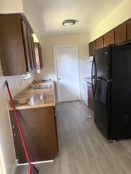 Building Photo - 1000 Pope St NW