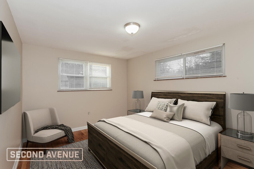 Building Photo - 550 Fairbanks Ave