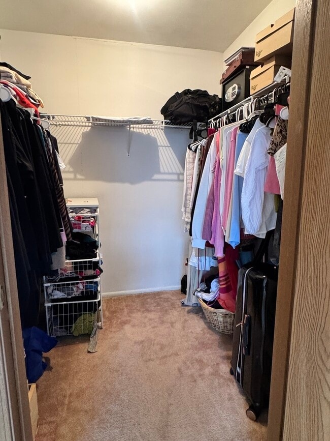 Building Photo - 201 S Maple Ave