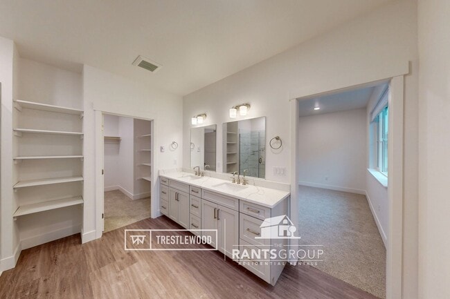 Building Photo - Brand New! Modern Home in Trestlewood – Where Comfort Meets Community!