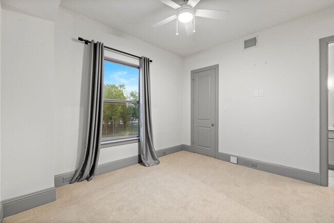 Building Photo - Enjoy Modern Living by Titan Homes!