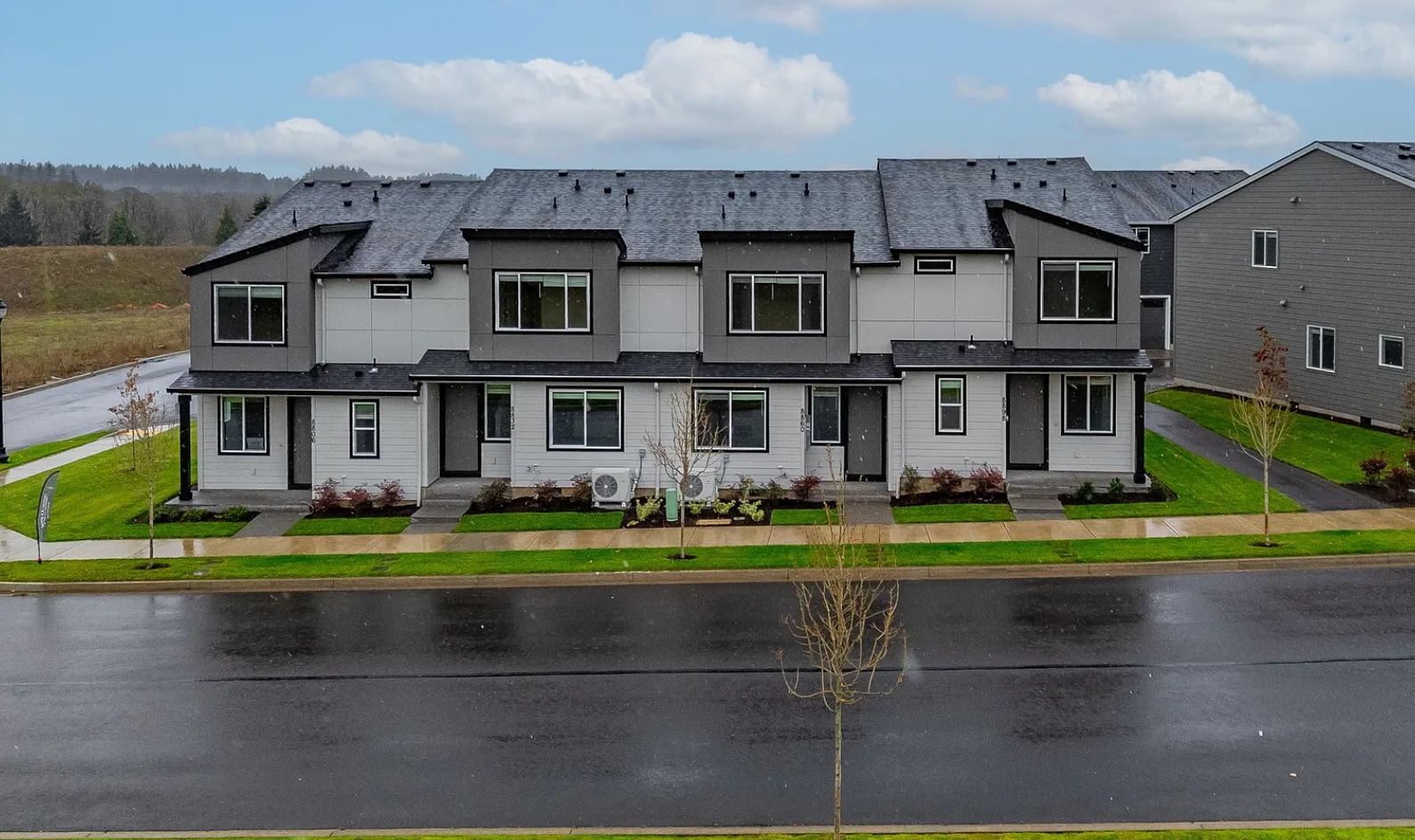 Building Photo - 8972 N Cottonwood St
