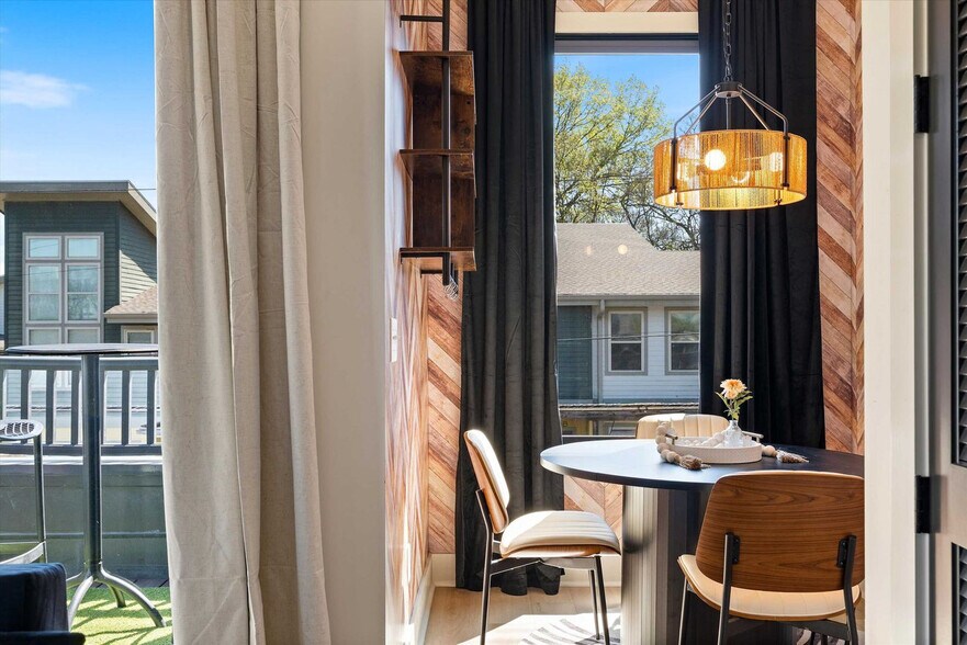 Building Photo - 722 Mcferrin Ave