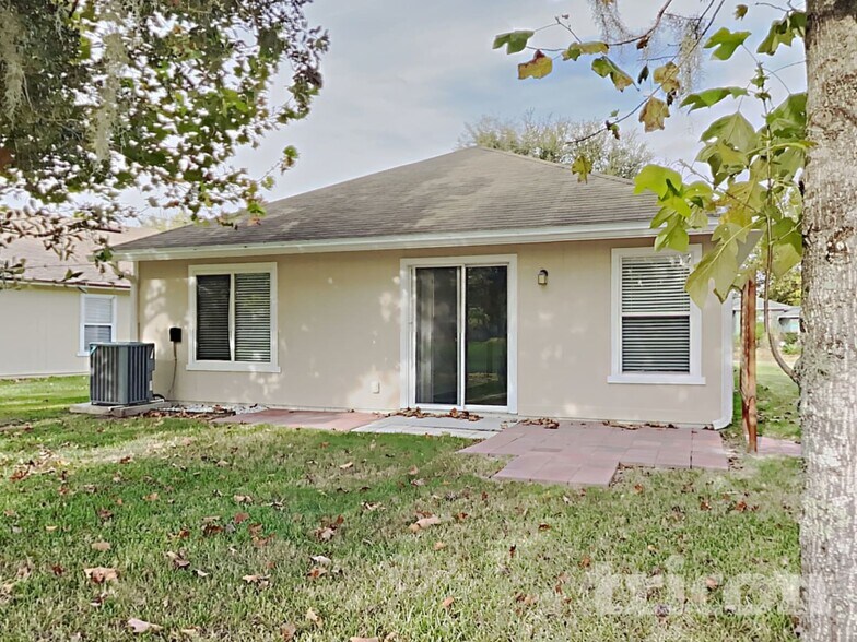 Building Photo - 137 Brays Island Ln