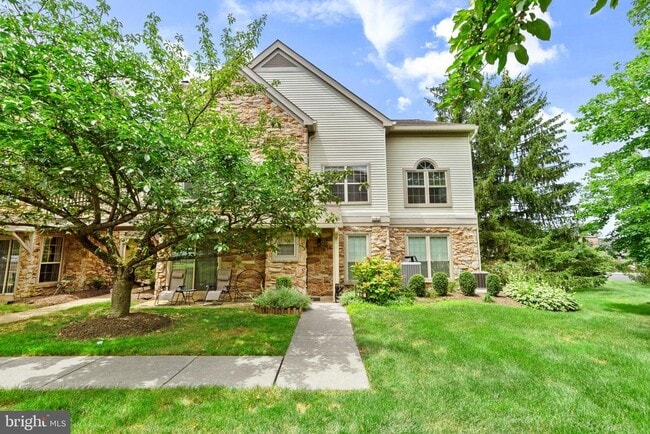 Building Photo - 510 Remington Ct
