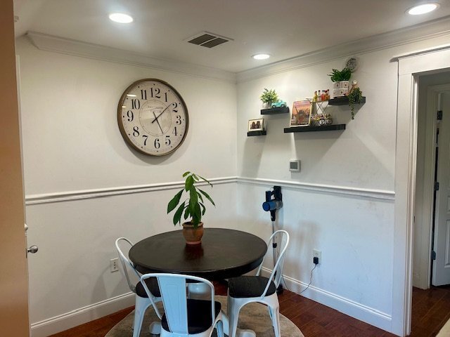 Building Photo - 1106 Tree Top Way