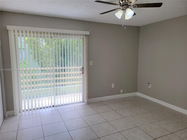 Building Photo - 11123 NW 7th St