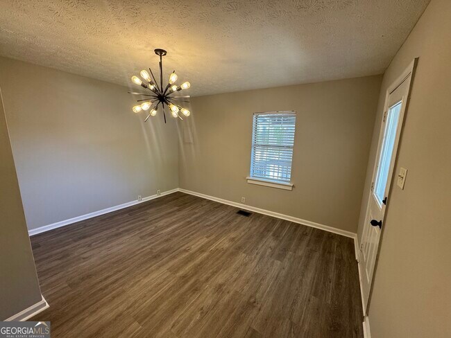 Building Photo - 125 W Washington St