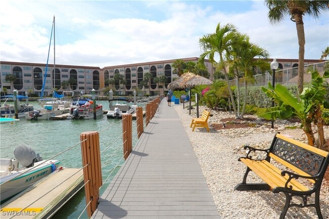 Building Photo - 1015 Anglers Cove