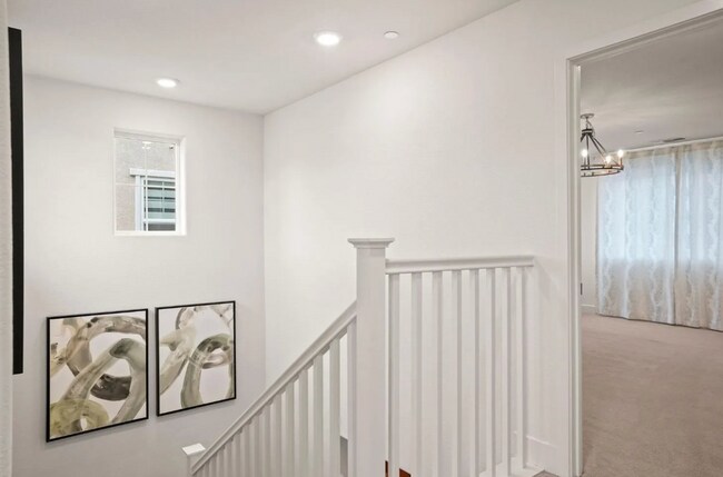 Building Photo - WOW!  Former Roseville Model Home 4/3 + SOLAR!  Please read entire ad for viewings!