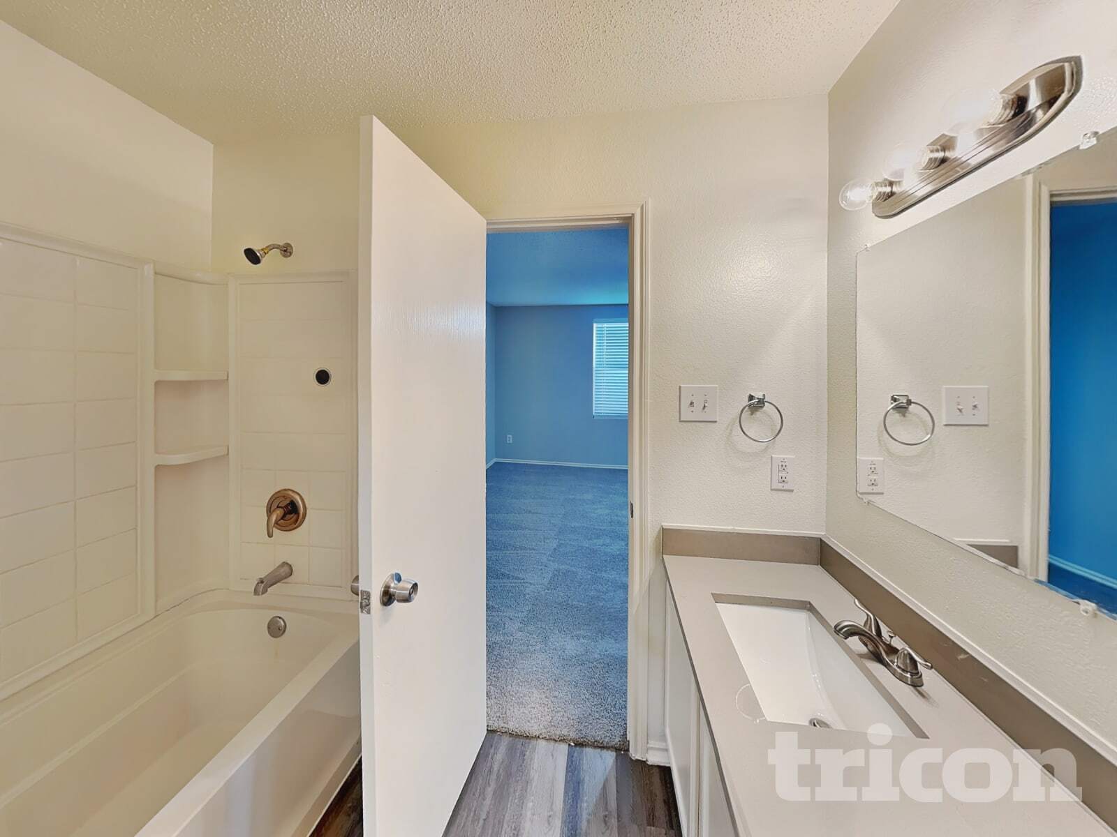 Building Photo - 2925 Paint Brush Pl