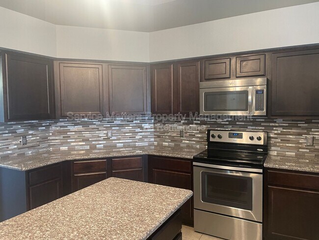 Building Photo - 7063 Harvest Way