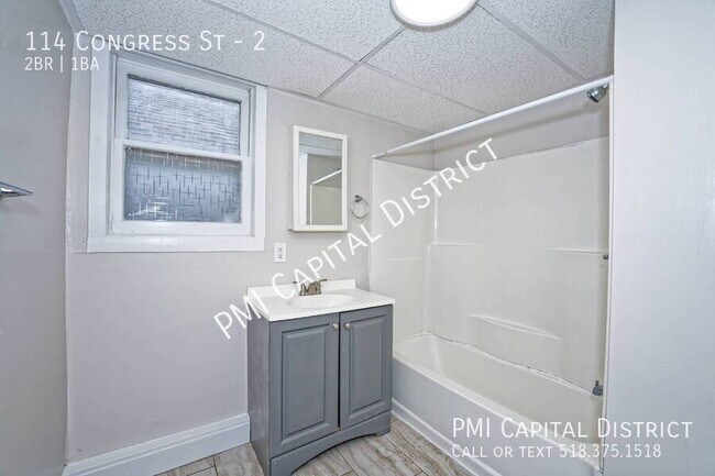 Building Photo - 114 Congress St