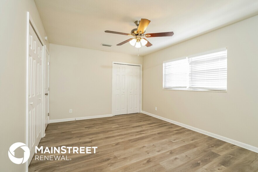 Building Photo - 2868 Holly Ridge Dr