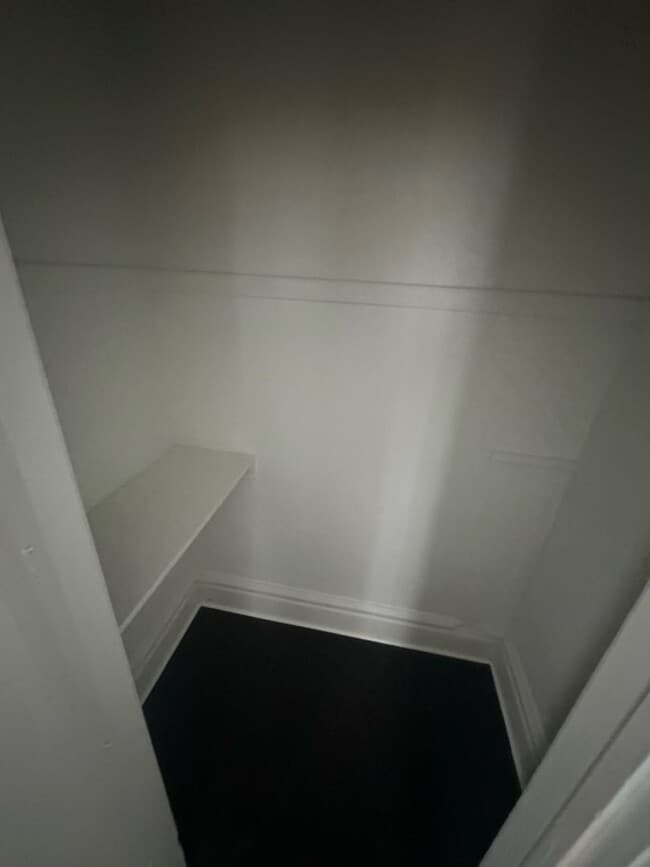 Building Photo - 37 Forester St