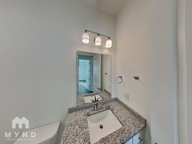 Building Photo - 4607 Kobus Ct.