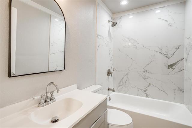 Building Photo - 5916 Norma Dr