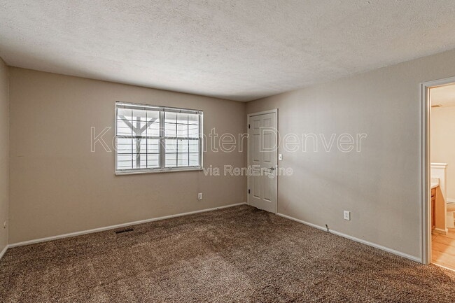 Building Photo - 14129 E Warren Pl