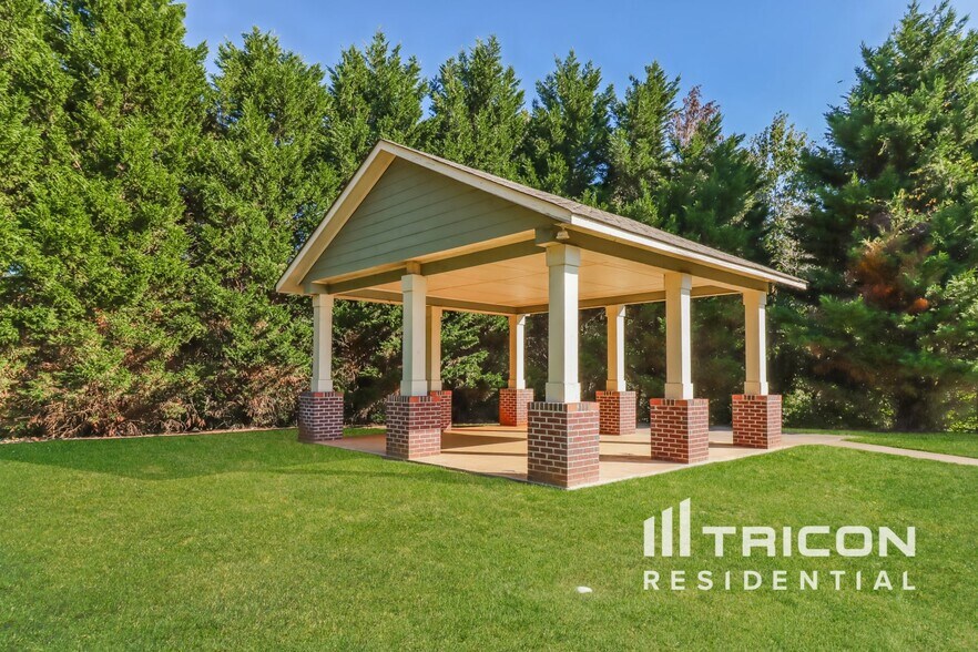 Building Photo - 47 Wyndham Ct