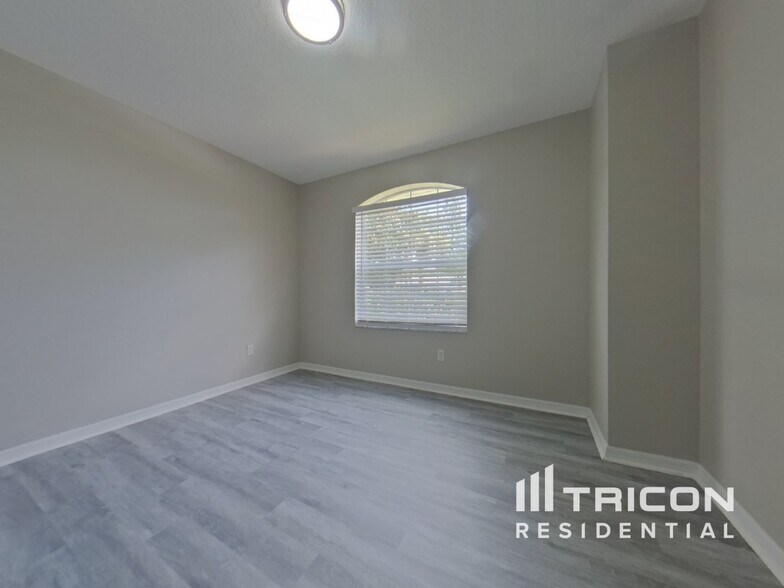 Building Photo - 3044 Juniper Dr