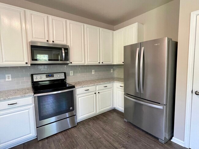 Building Photo - 4034 Remington Oaks Cir