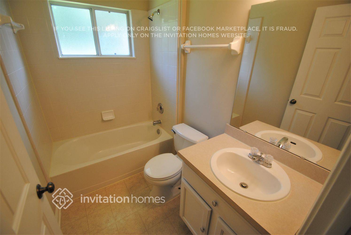 Building Photo - 11275 Chertsey Ln