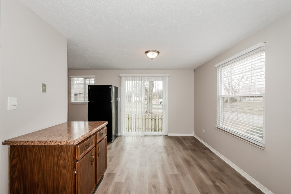 Building Photo - 5575 Freedom Ct