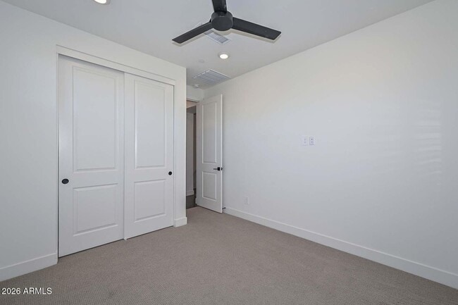 Building Photo - 11300 N Casa Dega Dr