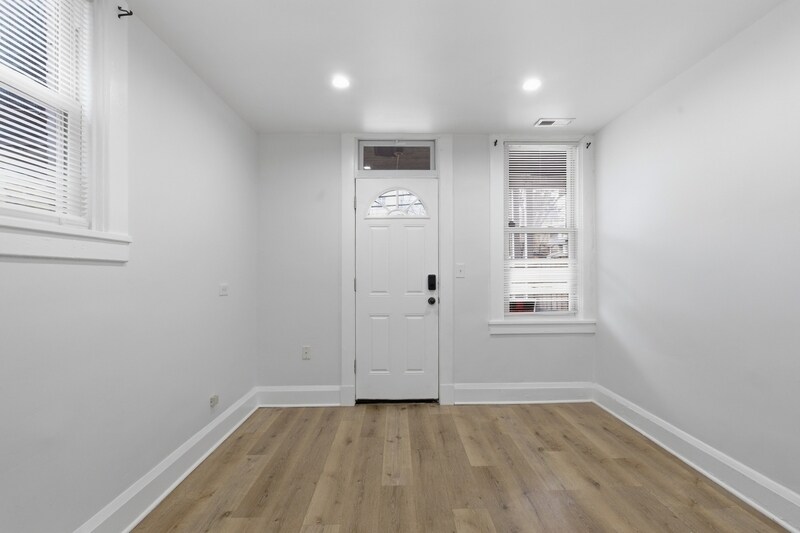 Building Photo - 5414 Belair Rd