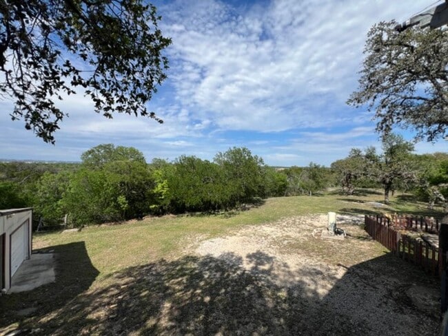 Building Photo - 10267 Mount Crosby Dr