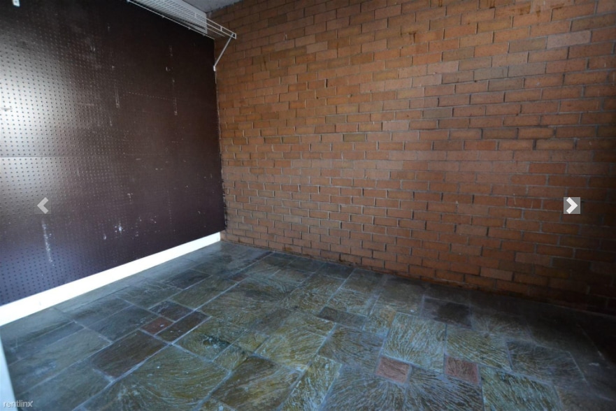 Building Photo - 11 Commonwealth Ct