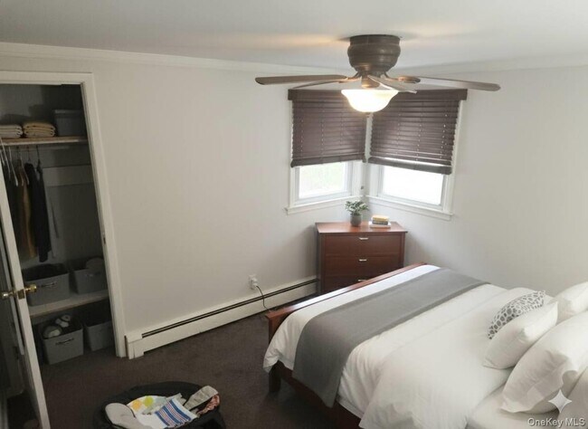 Building Photo - 461 Gibbs Pond Rd