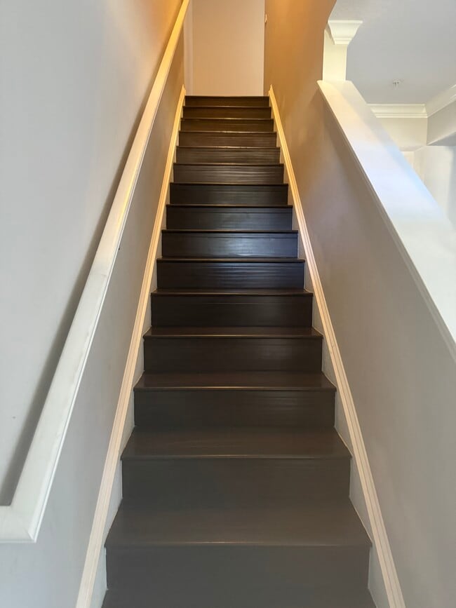 Building Photo - 2963 Upper Park Rd