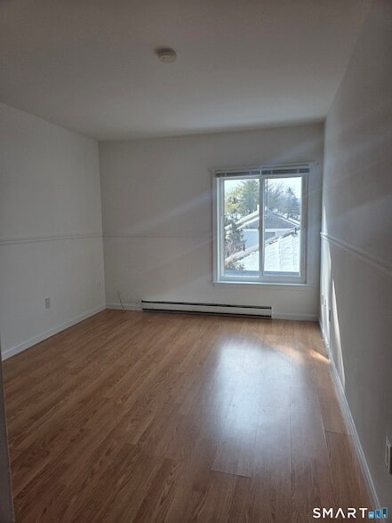 Building Photo - 73-79 Park Ave