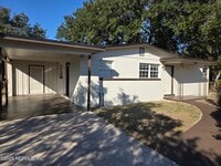 Building Photo - 1938 Leon Rd