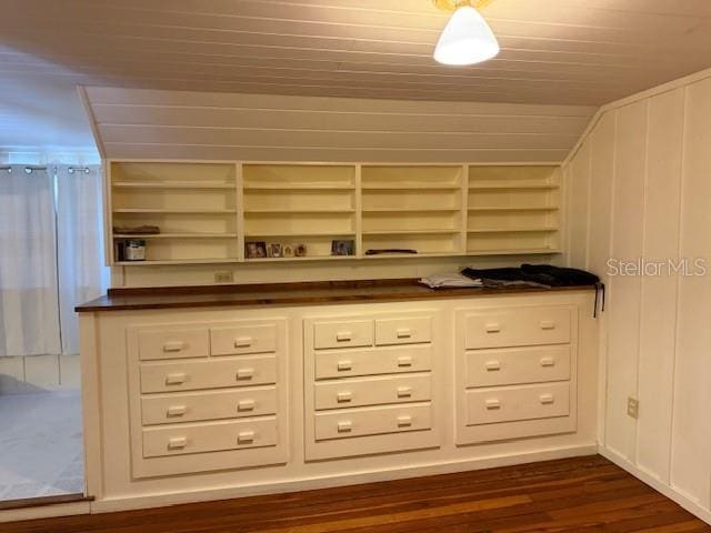 Building Photo - 1905 Myrtle Lake Ave